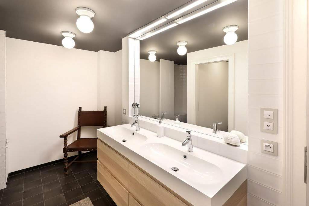 דירה Design Loft 2 Minutes To Wenceslas Square *