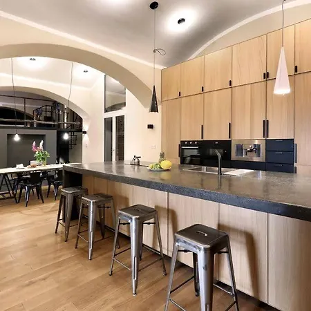 Design Loft 2 Minutes To Wenceslas Square Prague Exterior photo