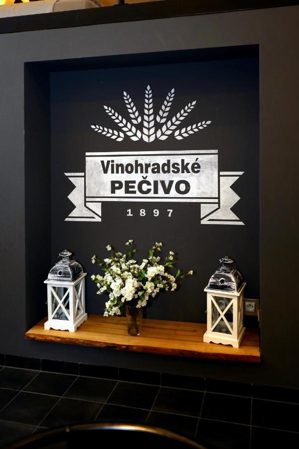 Design Loft 2 Minutes To Wenceslas Square Apartment